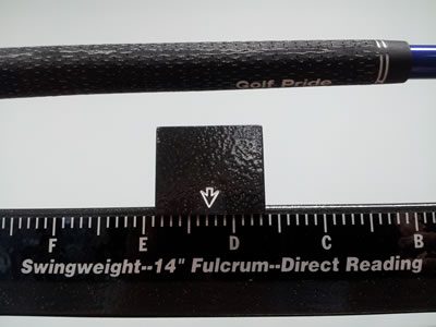 swingweightscale Golf club swing weight measurement.